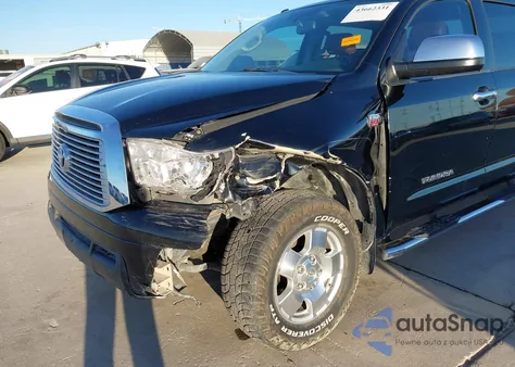 2012 Toyota Tundra Limited 5.7L V8 z USA, uszkodzony, nr VIN 5TFHW5F11CX233735